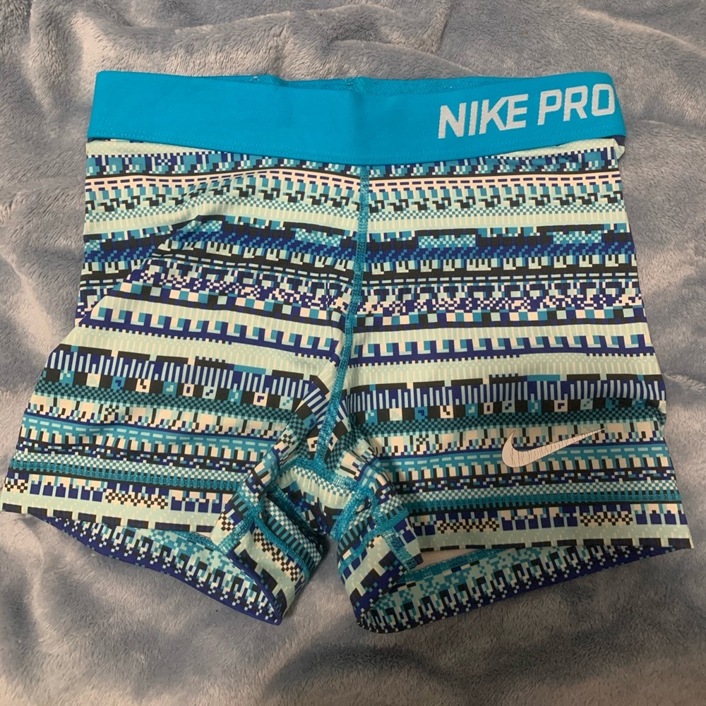 Nike spandex